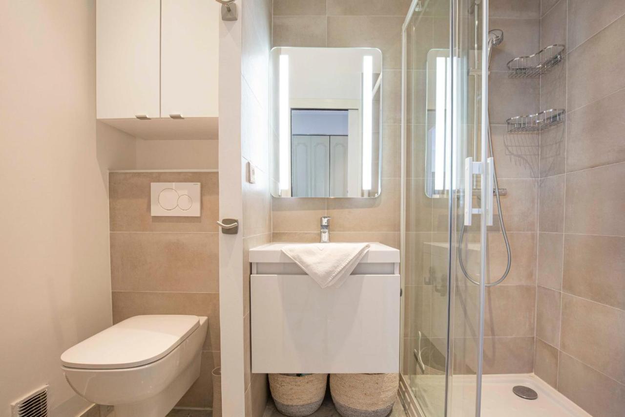 Chez J-P - 100M Beach 2-4Pers Terrace Sea View Pool Garage Antibes Exterior foto